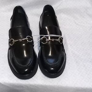 American Eagle Outfitters Black Loafers with Silver Accents